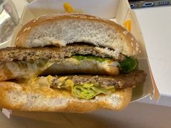 -麦当劳(展览路店)