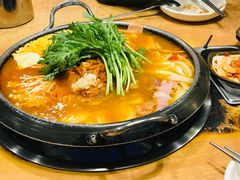 -喇喇排骨火锅·传统韩式脊骨汤(望京西园总店)