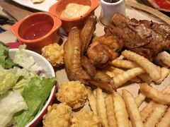 -必胜客(中大银泰店)