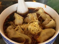 -笑来喜馄饨小笼工坊店(湖滨街店)