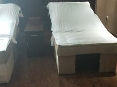 -菩提慧宾养生堂(梦幻亮点世界公园店)