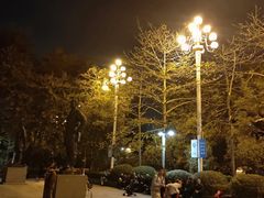 -英雄广场