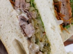 德式猪肘配夏巴塔-魏斯理汉堡(西安沣东吾悦店)