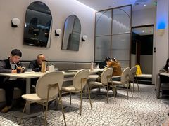 -必胜客(大坪英利店)
