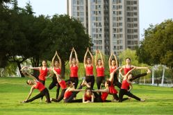 -亚太瑜伽普拉提学院