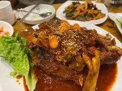 -喇喇排骨火锅·传统韩式脊骨汤(望京西园总店)