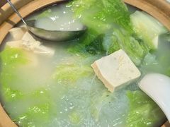 -老天桥酱肉烧饼夹肘子(天桥店)