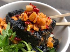 长沙臭豆腐-黑色经典臭豆腐·湖南特产(步行街店)