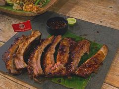 BBQ猪肋排-Naughty Nuri’s Phuket
