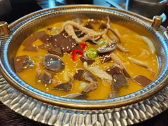 -古都历食南京菜·烤鸭·鸭血粉丝·汤包(南京博物院店)