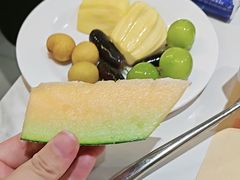 -金马门国际美食百汇(珞喻路店)