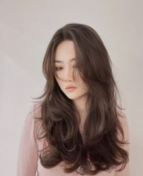 -十六番发型师事务所
