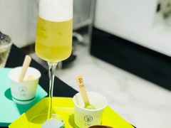 -茶是一枝花泡茶店