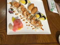 -青瓦餐厅·生鱼片·韩园烤肉(西塔店)