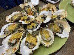 炭烧蒜蓉生蚝-贞姨美食·老字号海鲜大排档