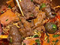 -成都你六姐·牛肉冒菜(城市集市合生汇店)