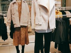 -H&M(鹏欣水游城店)