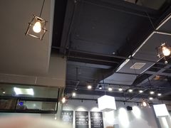 大堂-HELLO 27 意面·沙拉·帕尼尼