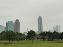-万绿园