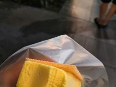 -詹爷爷乌节路街头冰淇淋
