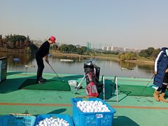 -银涛高尔夫练习场(徐泾店)