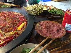 -黄潇洒老火锅(九眼桥宏济巷店)
