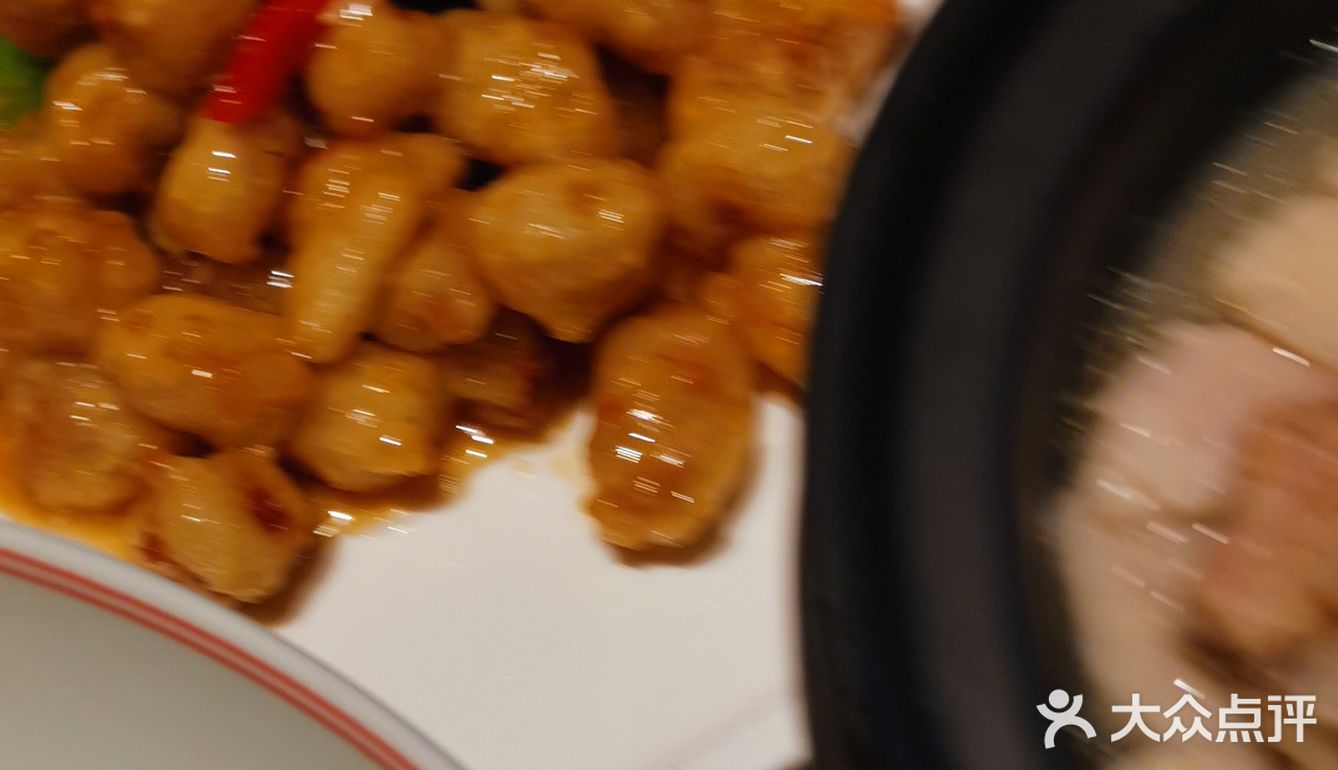 湘芙蓉群力第五大道店，是一家哈尔滨最高级的湘芙蓉去了就被吸引