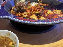 -何师傅美蛙鱼头(汉街店)