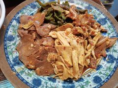 -黑白电视长沙小吃(美林M·LIVE天地东座店)