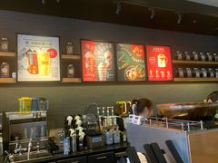 -星巴克臻选(莘庄仲盛店)