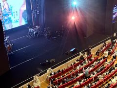 -交通银行前滩31演艺中心