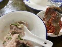 -小杨翘脚牛肉