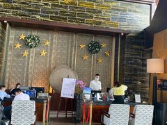 -三亚湾海居铂尔曼度假酒店