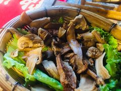 -阿婆情腊排骨火锅(金虹路店)