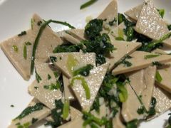 -琥珀老六龙虾(四里河店)