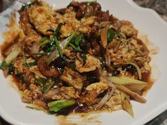 -东口码头·烧鸽子·鱼头泡饼·地方菜(金鹰悦城店)