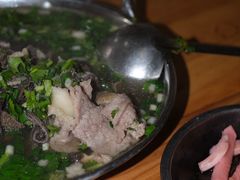 -周记翘脚牛肉
