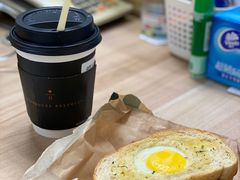 -星巴克臻选(杭州嘉里中心1F店)