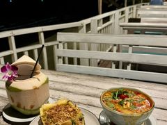 -卷心菜和避孕套餐厅(Pattaya)