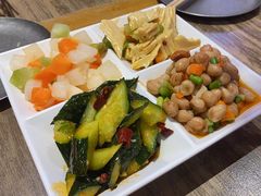 -叁宝烤肉• 西安烧烤 领跑品牌(中海城店)