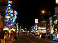 -旅南活海鲜-屏东(墾丁海鮮，海鮮餐廳，墾丁團體合菜，平價熱炒，墾丁熱炒店，活海鮮推薦，在地海鮮餐廳)