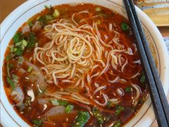 -伊京轩兰州牛肉面(闹市口店)