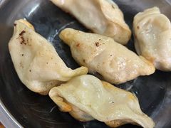 -黄阿姨锅贴大王(万航渡路店)