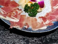 -虎焱炭火烧肉