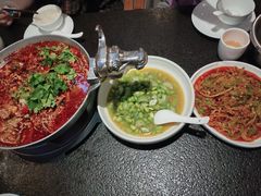 -万重锦·人文川菜馆(骡马市店)