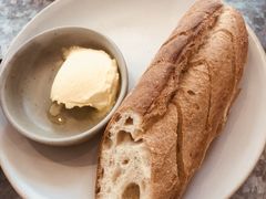 -ROAST coffee & eatery