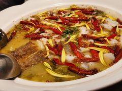 老坛子酸菜鱼（鲈鱼3-4人份）-太二酸菜鱼(广州IFC国金天地店)