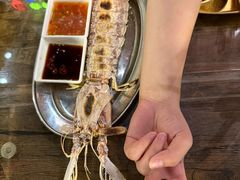 -辉记炭烧海鲜大排档·老字号(福田店)