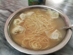-肥佬良扣肉粉面店(梧州总店)