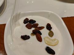 -乡土特色.冷锅鱼.牦牛肉汤锅